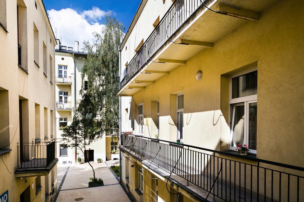 Live Like Locals: Market Square X Jewish District Краків Екстер'єр фото